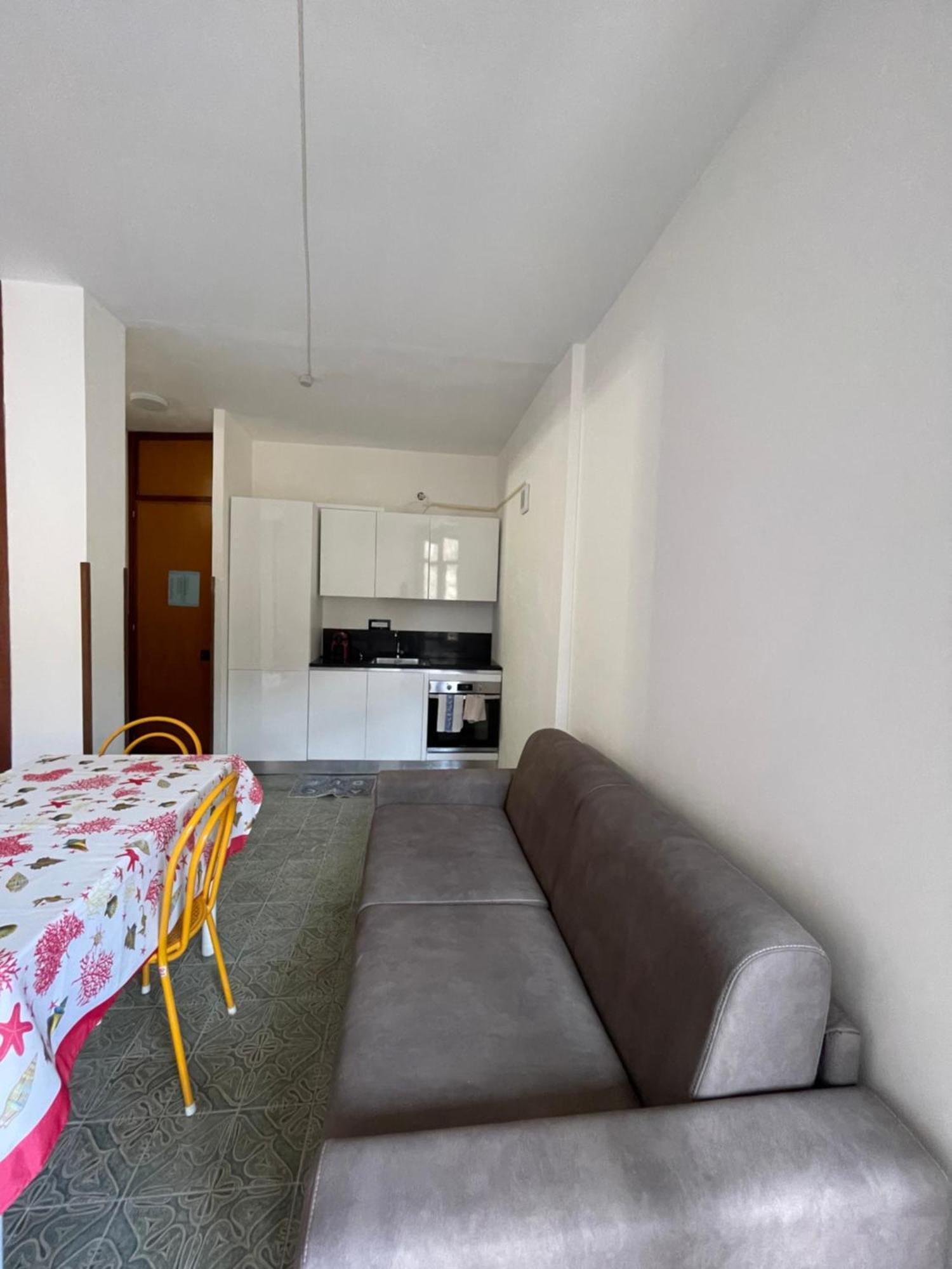 Gli Appartamenti Di Francuzzo テウラーダ 部屋 写真